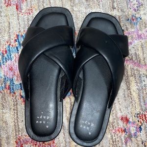 Womens Target A New Day cross band slide sandals size 7